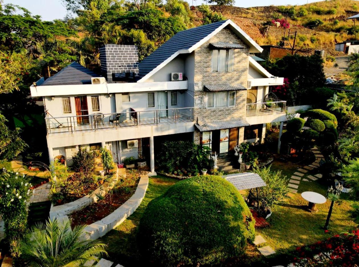 Valleycrest Villa With Swimming Pool Mahabaleshwar Bagian luar foto