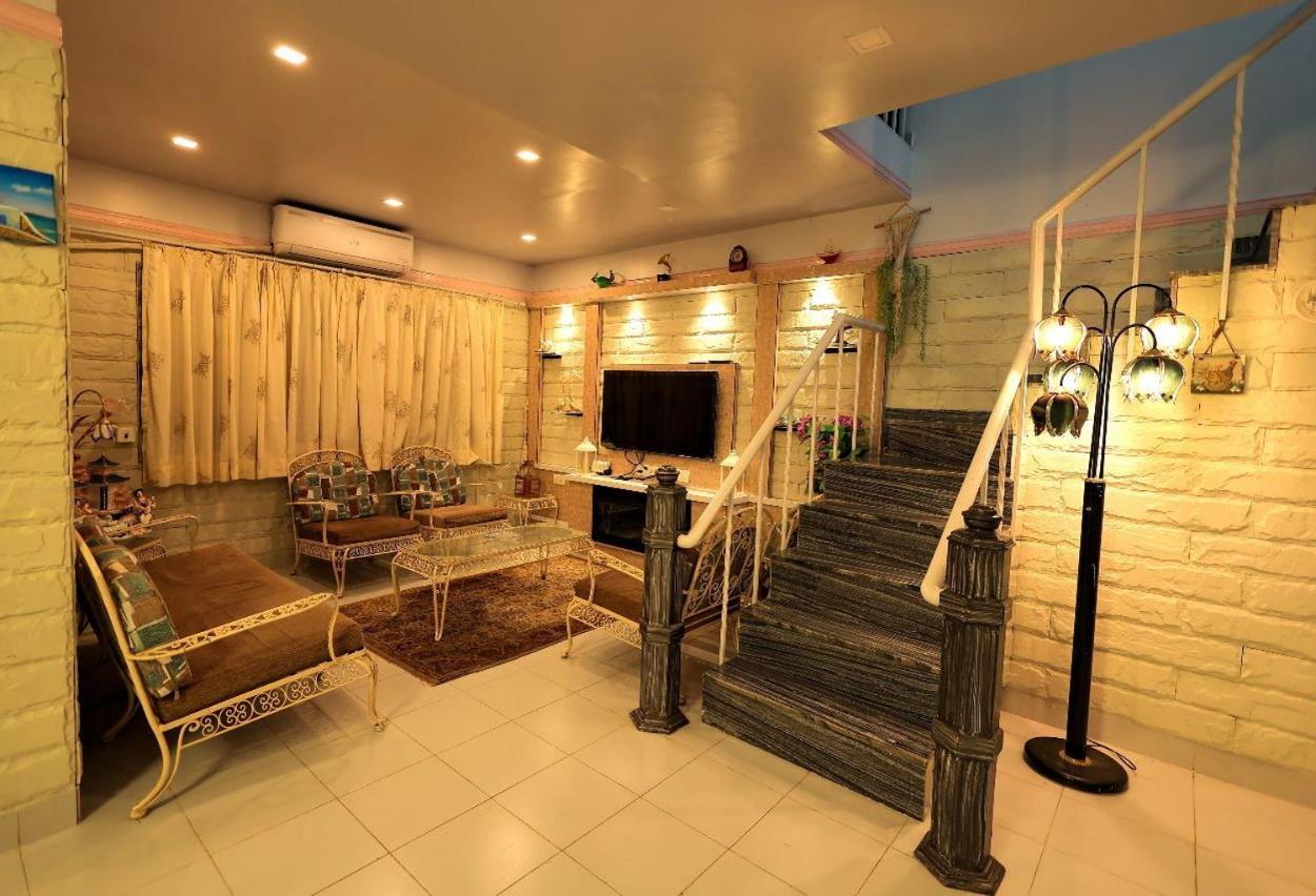 Valleycrest Villa With Swimming Pool Mahabaleshwar Bagian luar foto