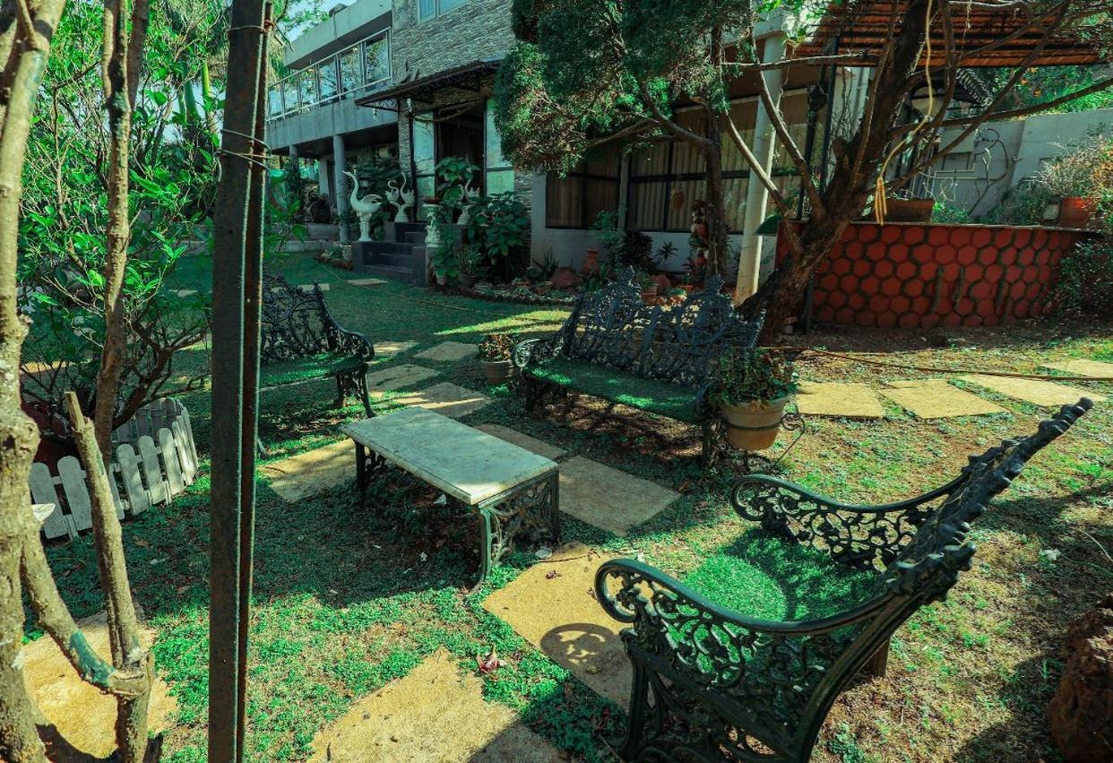 Valleycrest Villa With Swimming Pool Mahabaleshwar Bagian luar foto
