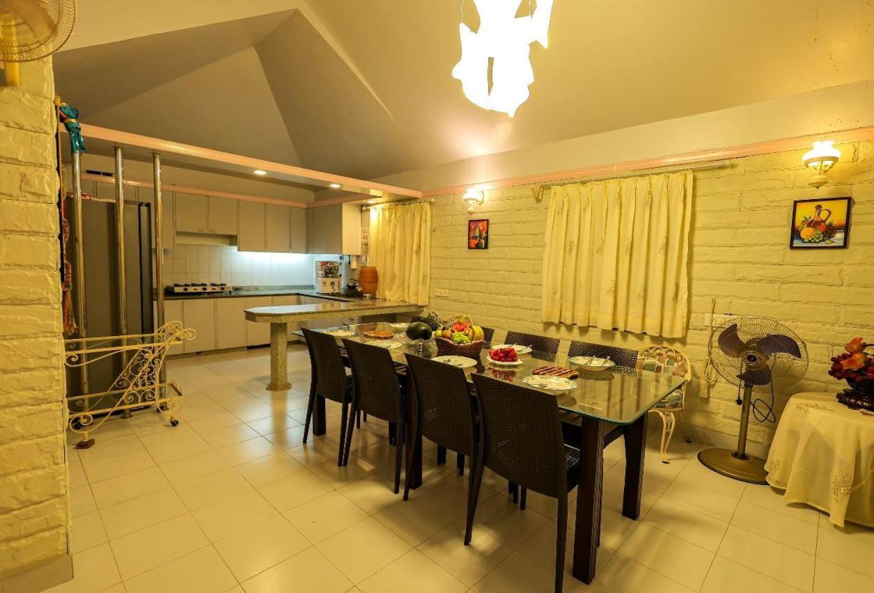 Valleycrest Villa With Swimming Pool Mahabaleshwar Bagian luar foto