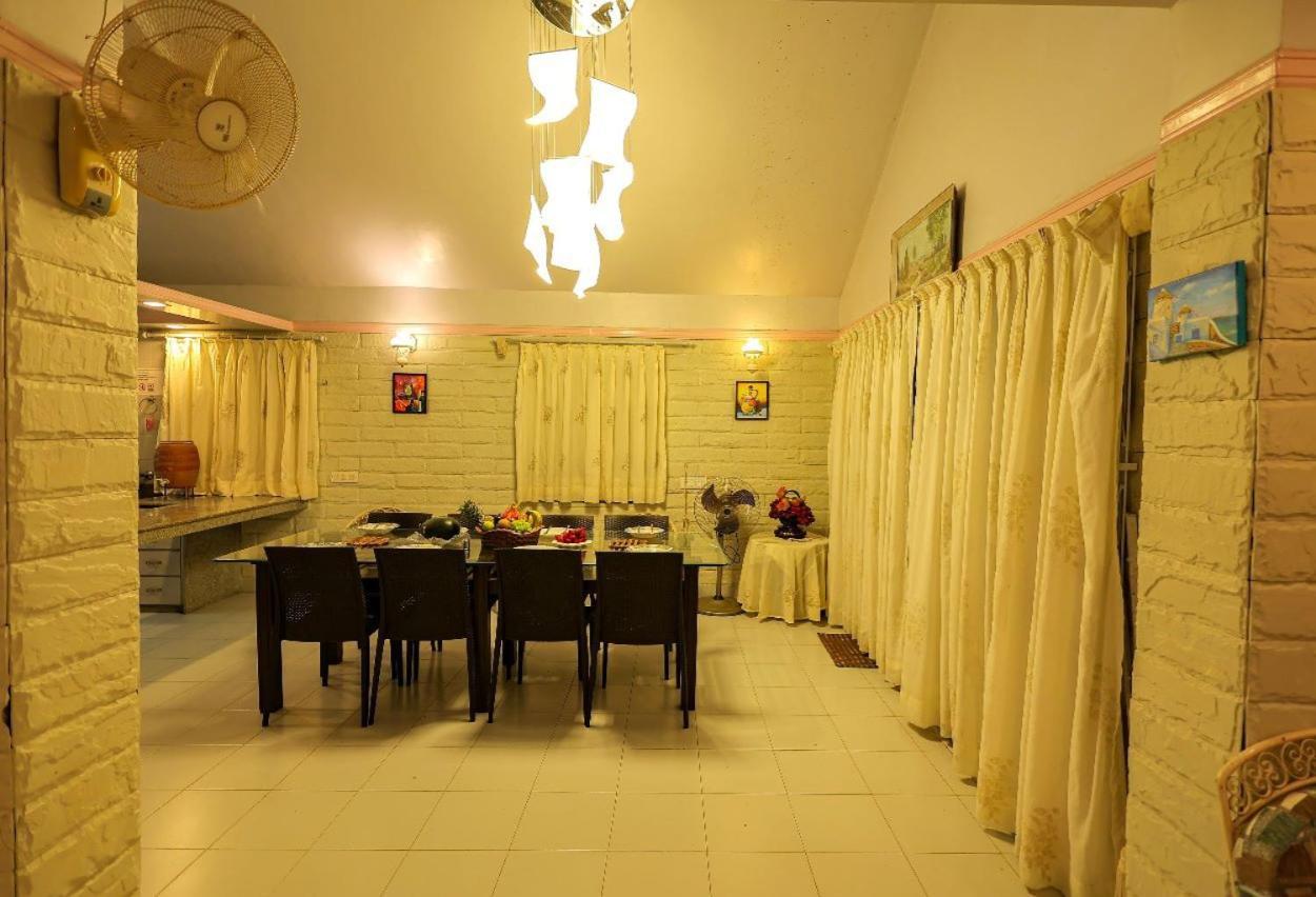 Valleycrest Villa With Swimming Pool Mahabaleshwar Bagian luar foto
